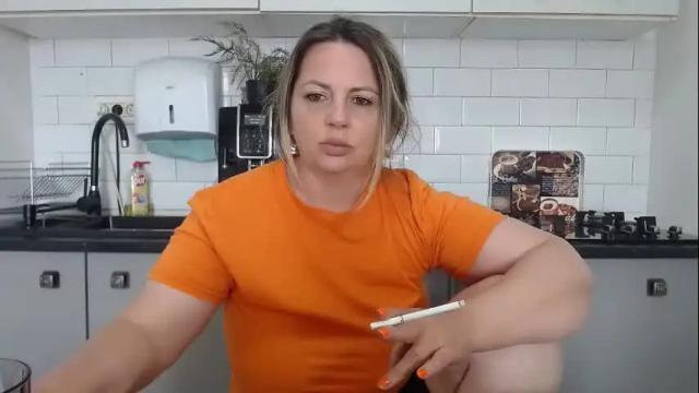 Thumbnail 1, mojjo_erika's Stream at Chaturbate, 1 month ago