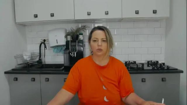 Thumbnail 3, mojjo_erika's Stream at Chaturbate, 26 days ago
