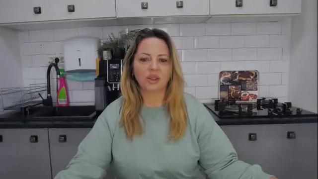 Thumbnail 1, mojjo_erika's Stream at Chaturbate, 24 days ago