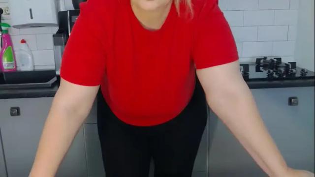 Image 3 of mojjo_erika Stream on Chaturbate on 9 days ago