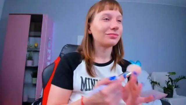 Image 3 of mola_kind Stream on Chaturbate on 17 months ago