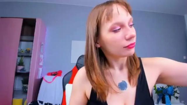 Image 7 of mola_kind Stream on Chaturbate on 16 months ago