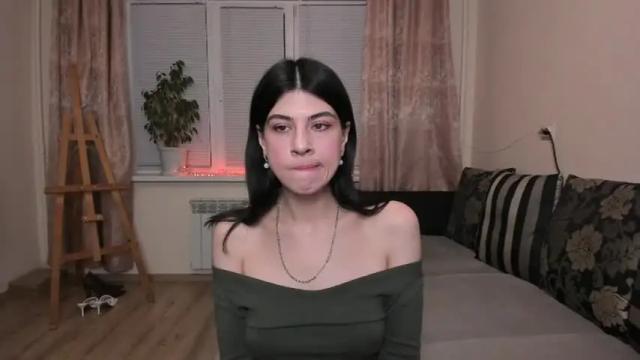 Image 4 of molaganna Stream on Chaturbate on 15 months ago