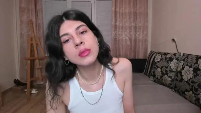Image 11 of molaganna Stream on Chaturbate on 13 months ago