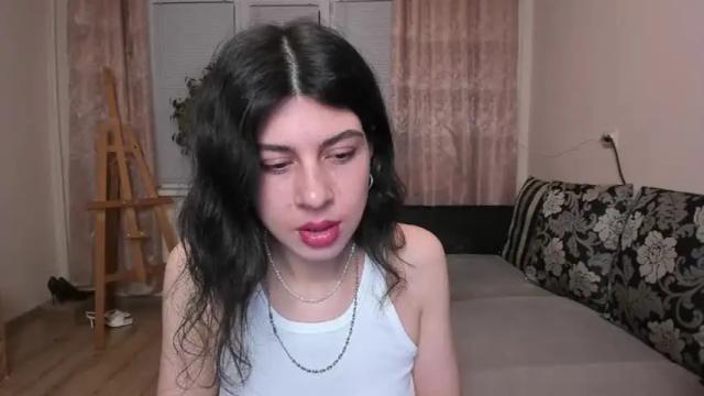 Image 6 of molaganna Stream on Chaturbate on 13 months ago