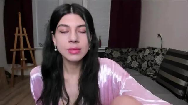 Image 10 of molaganna Stream on Chaturbate on 2 months ago