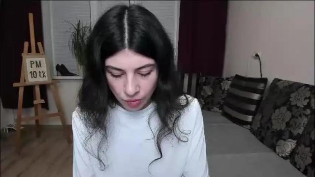 Image 4 of molaganna Stream on Chaturbate on 4 months ago