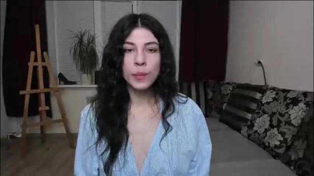 Image 2 of molaganna Stream on Chaturbate on 4 months ago