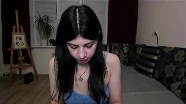 Image 7 of molaganna Stream on Chaturbate on 24 days ago