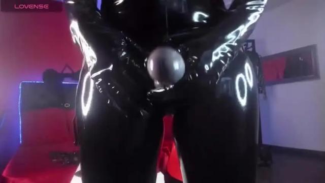 Image 10 of molenna_lyra Stream on Chaturbate on 22 months ago