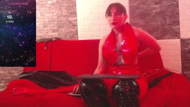 Image 3 of molenna_lyra7 Stream on Chaturbate on 18 months ago