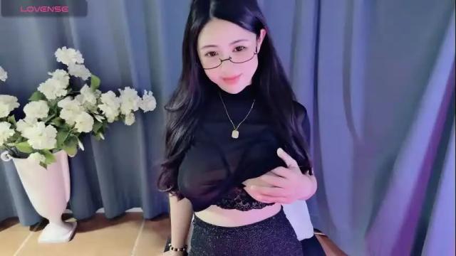 Image 2 of moli666 Stream on Chaturbate on 1 month ago