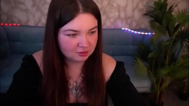 Image 11 of molinmoon Stream on Chaturbate on 9 days ago