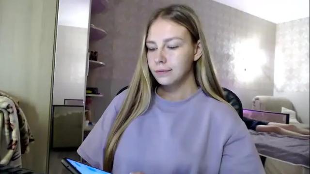 Thumbnail 2, molli_and_tom's Stream at Chaturbate, 19 days ago