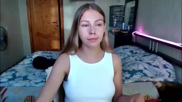 Image 10 of molli_and_tom Stream on Chaturbate on 2 months ago