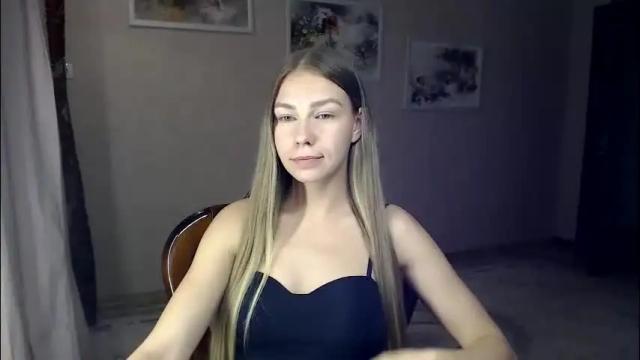 Image 4 of molli_and_tom Stream on Chaturbate on 29 days ago