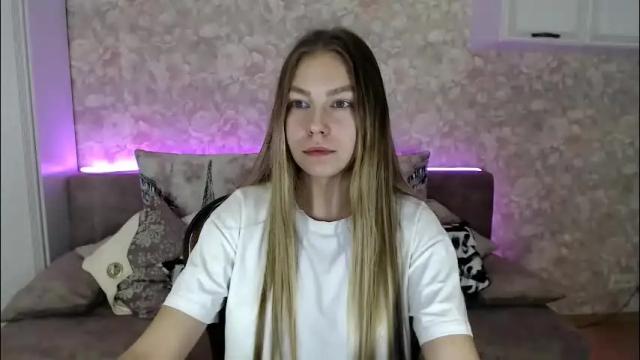 Image 3 of molli_and_tom Stream on Chaturbate on 1 month ago