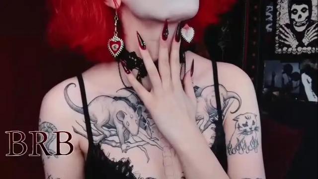 Image 11 of molliunholy Stream on Chaturbate on 1 month ago