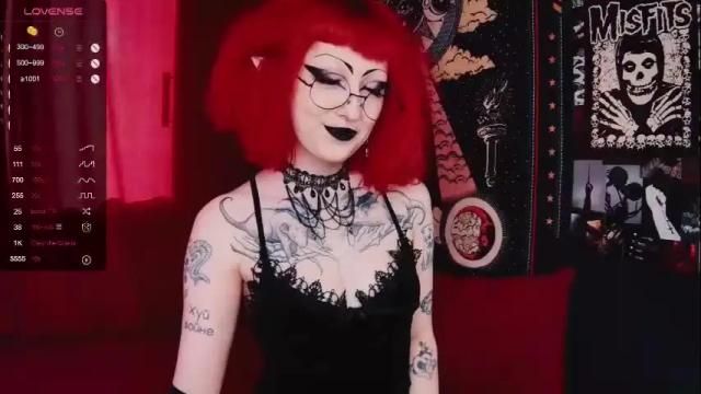 Image 6 of molliunholy Stream on Chaturbate on 15 days ago