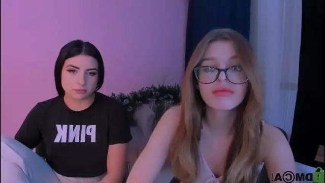Image 12 of molly__lips Stream on Chaturbate on 18 months ago