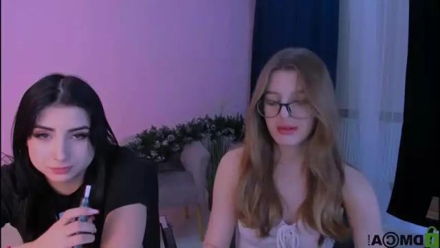 Image 7 of molly__lips Stream on Chaturbate on 18 months ago
