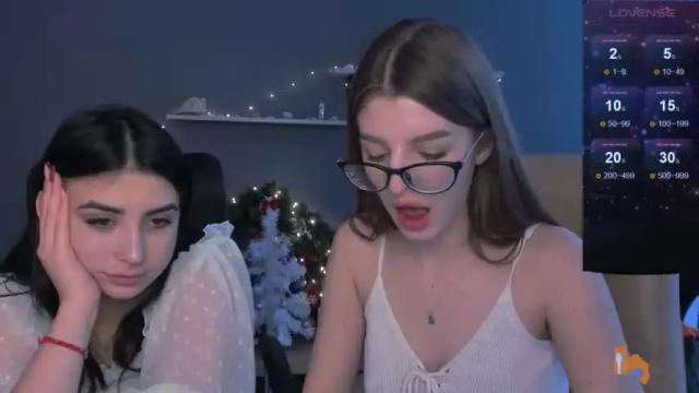Image 10 of molly__lips Stream on Chaturbate on 18 months ago