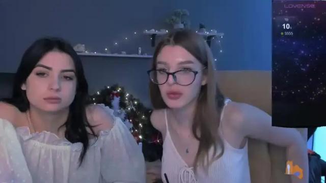 Image 3 of molly__lips Stream on Chaturbate on 18 months ago