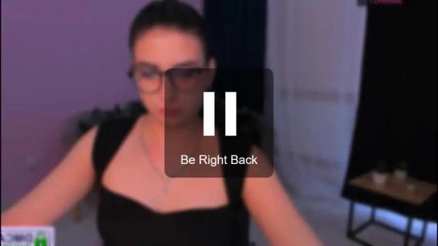 Image 7 of molly__lips Stream on Chaturbate on 17 months ago