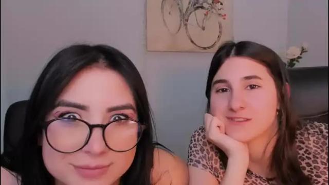 Image 8 of molly__lips Stream on Chaturbate on 17 months ago