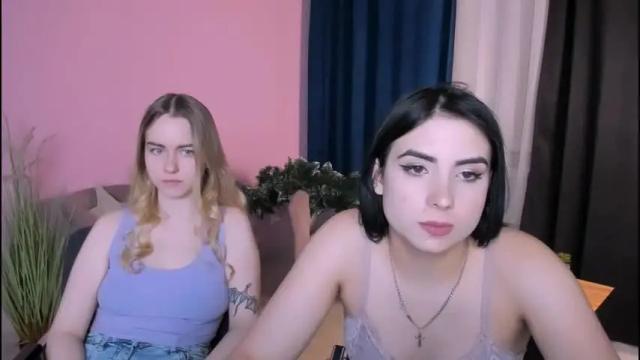 Image 12 of molly__lips Stream on Chaturbate on 17 months ago