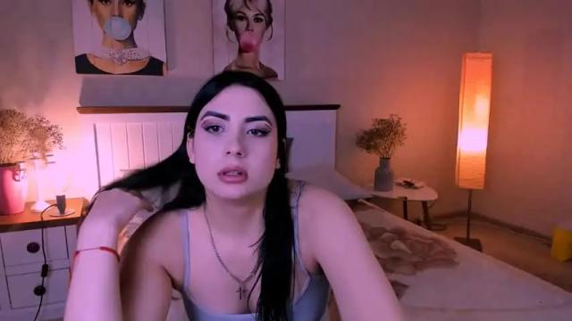 Image 10 of molly__lips Stream on Chaturbate on 17 months ago