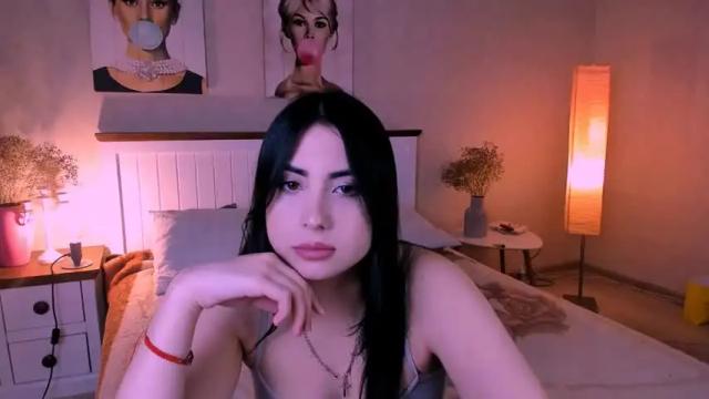 Image 8 of molly__lips Stream on Chaturbate on 17 months ago
