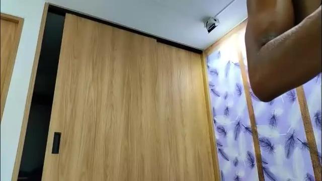 Image 4 of molly_ady Stream on Chaturbate on 1 month ago