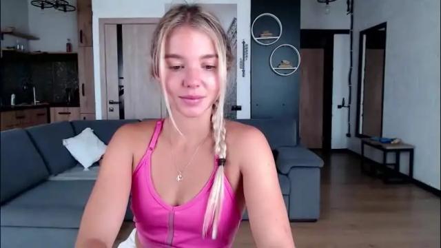 Thumbnail 1, molly_bell's Stream at Chaturbate, 3 months ago