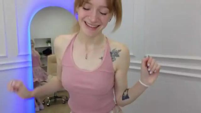 Image 3 of molly_cutie_pie Stream on Chaturbate on 24 months ago