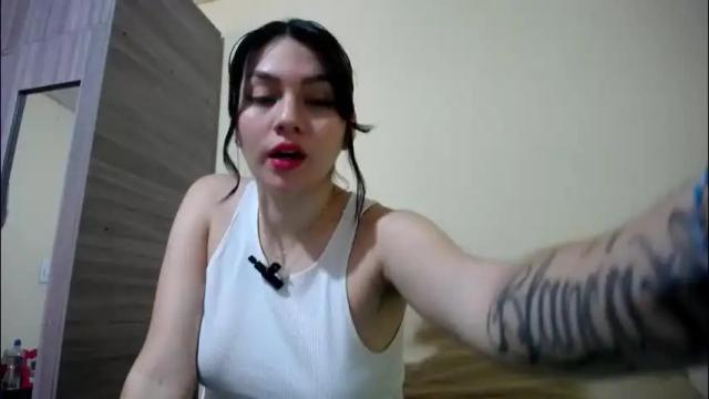 Image 2 of molly_fragance Stream on Chaturbate on 1 month ago