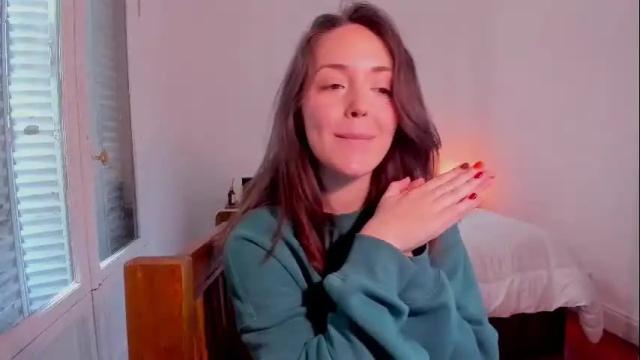 Image 2 of molly_marmalade_ Stream on Chaturbate on 1 month ago