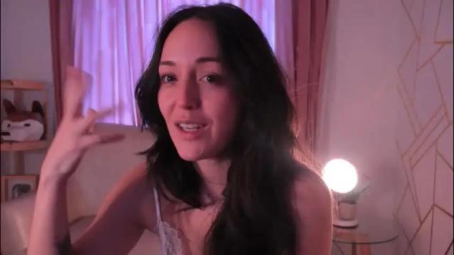 Image 2 of molly_marmalade_ Stream on Chaturbate on 2 months ago