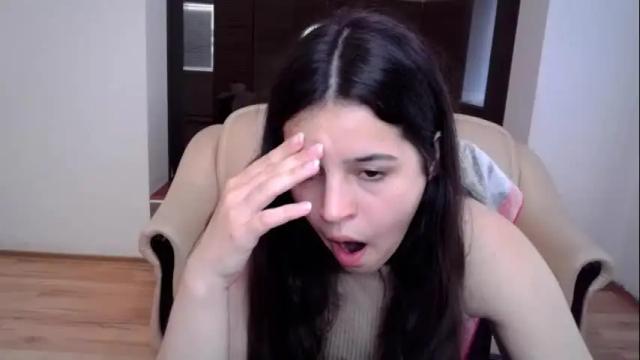 Image 2 of molly_owens Stream on Chaturbate on 6 months ago