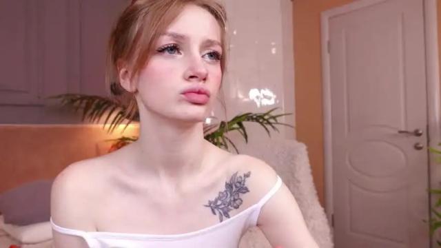 Image 6 of molly_piee Stream on Chaturbate on 13 months ago