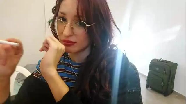 Image 3 of molly_popp Stream on Chaturbate on 2 months ago