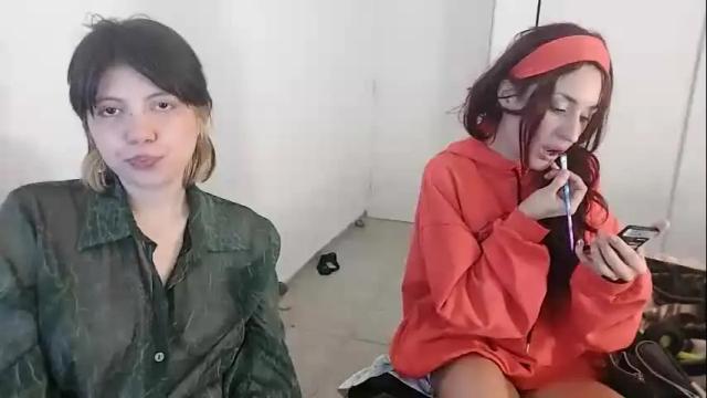 Image 12 of molly_popp Stream on Chaturbate on 1 month ago