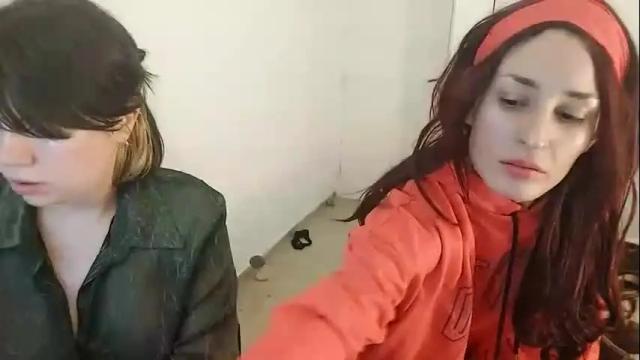 Image 7 of molly_popp Stream on Chaturbate on 1 month ago