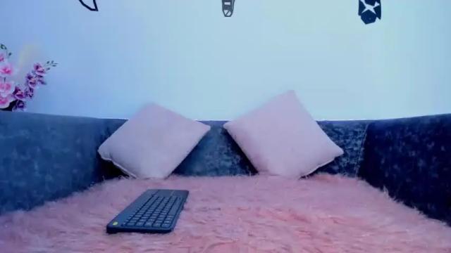 Image 8 of molly_zanderbond Stream on Chaturbate on 13 months ago