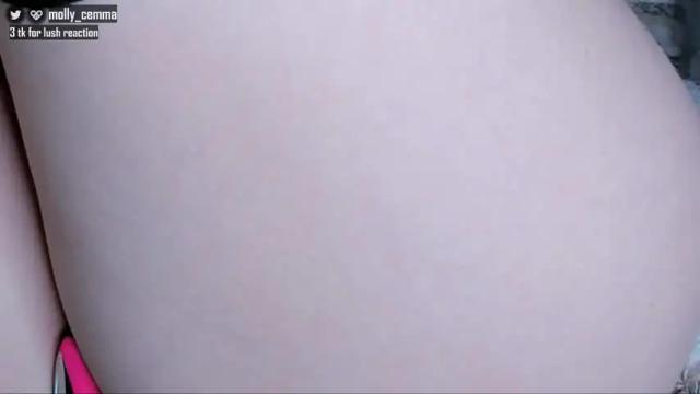 Image 2 of mollycemma Stream on Chaturbate on 2 months ago