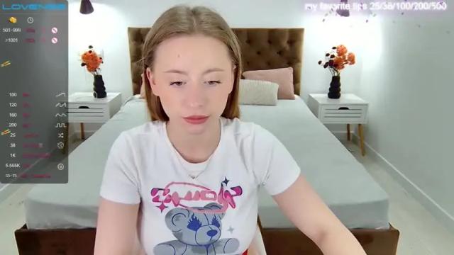 Thumbnail 3, mollycloverr's Stream at Chaturbate, 12 months ago