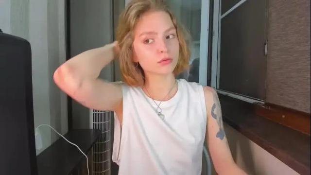 Image 8 of mollydangerous Stream on Chaturbate on 1 month ago