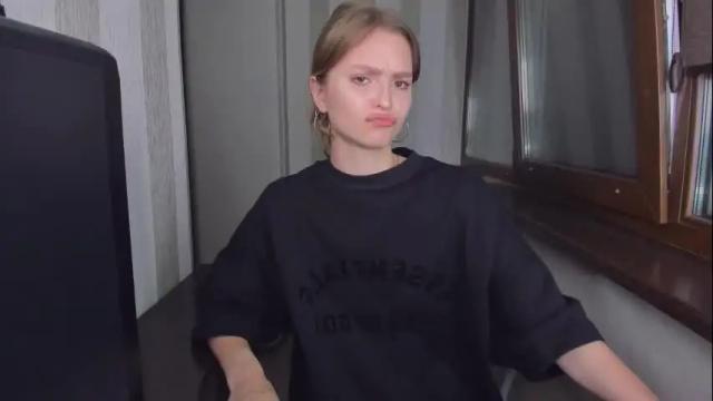Thumbnail 2, mollydangerous's Stream at Chaturbate, 1 month ago