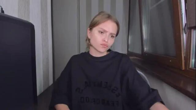 Image 6 of mollydangerous Stream on Chaturbate on 1 month ago