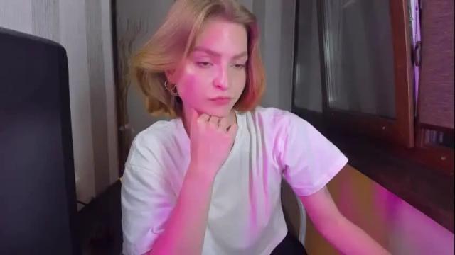 Thumbnail 2, mollydangerous's Stream at Chaturbate, 25 days ago